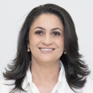 VÂNIA FERNANDES DE MEDEIROS